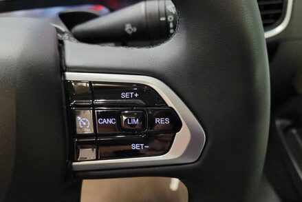 Swift Escape 694 2026 Swift Escape 694 Auto 16
