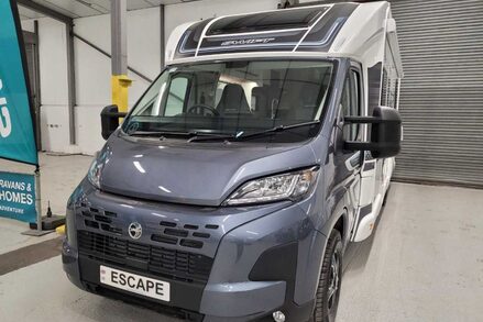 Swift Escape 694 2026 Swift Escape 694 Auto 6