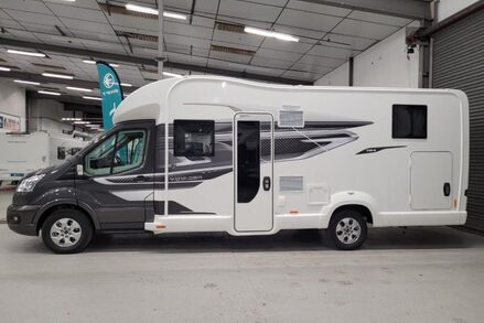 Swift Voyager 584 2026 Swift Voyager 584 Auto 7