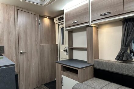 Swift Mayflower 480 2 Berth Delaer Special Alpine 2 Layout 8