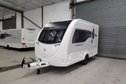 Swift Challenger NEW 2026 Swift Challenger 390 1