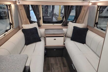 Swift Challenger NEW 2026 Swift Challenger 390 7