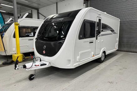 Swift Mayflower 510 1