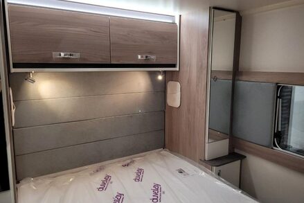 Swift Challenger 560 NEW Challenger 560 16