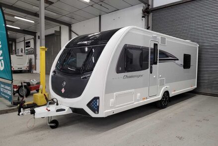 Swift Challenger 560 NEW Challenger 560 1