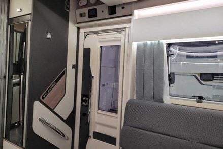 Swift Voyager 4 Berth Motorhome 19