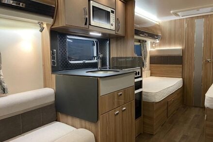 Swift Elegance 565 2019 Swift Elegance 565 8