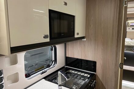 Swift Kon-Tiki 2026 Swift Kon-Tiki 784 Auto 38