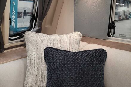 Swift Challenger 580 NEW Swift Challenger 580 8