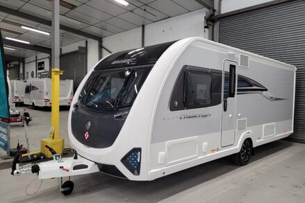Swift Challenger 580 NEW Swift Challenger 580 1