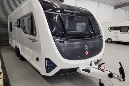 Swift Challenger Grande 4 Berth Twin Axle 7
