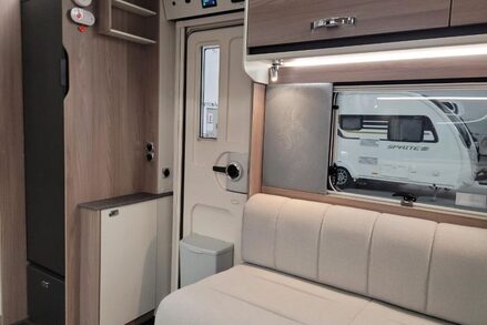 Swift Challenger Grande 4 Berth Twin Axle 12