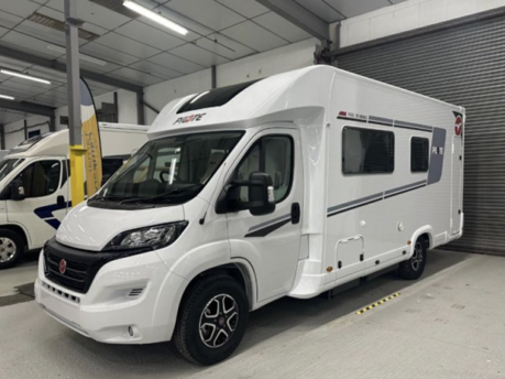 Motorhome and Campervan Show at Exeter Race Course