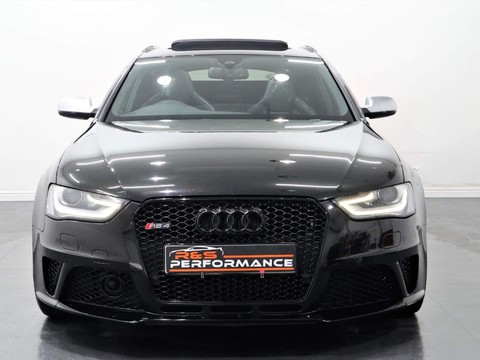 Audi RS4 4.2 FSI V8 S Tronic quattro 5dr 5