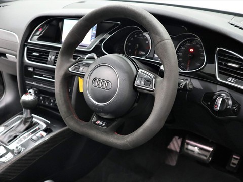 Audi RS4 4.2 FSI V8 S Tronic quattro 5dr 13