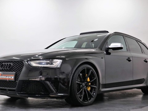 Audi RS4 4.2 FSI V8 S Tronic quattro 5dr 61