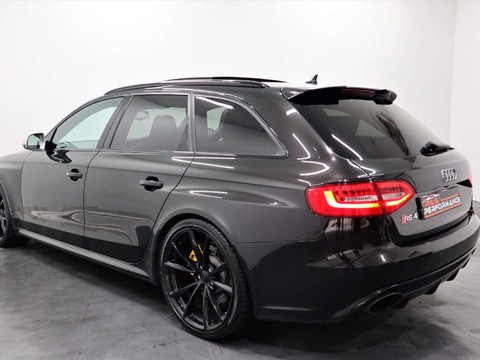 Audi RS4 4.2 FSI V8 S Tronic quattro 5dr 70