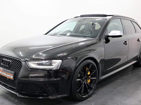 Audi RS4 4.2 FSI V8 S Tronic quattro 5dr 71