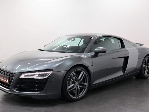 Audi R8 4.2 FSI V8 S Tronic quattro 2dr 68