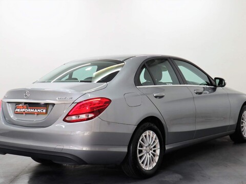 Mercedes-Benz C Class 1.6 C200 BlueTEC SE Euro 6 (s/s) 4dr 4