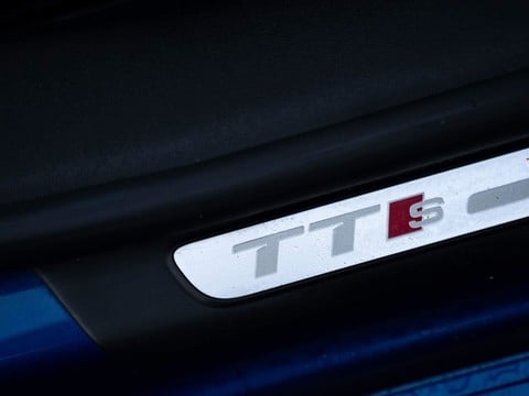 Audi TT TTS TFSI QUATTRO 25