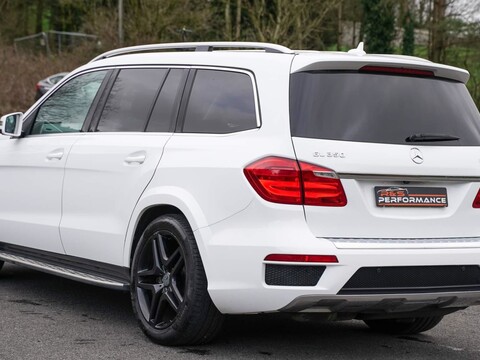 Mercedes-Benz GL Class 3.0 GL350 V6 BlueTEC AMG Sport G-Tronic+ 4WD Euro 6 (s/s) 5dr 56