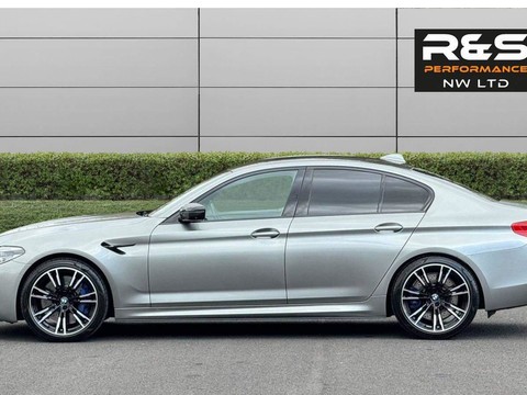 BMW M5 4.4 V8 Steptronic xDrive Euro 6 (s/s) 4dr 8