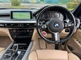 BMW X5 M50D 23