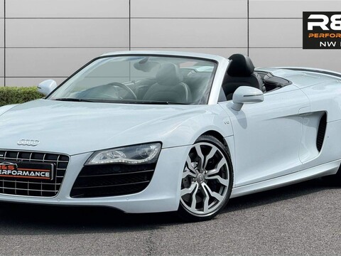 Audi R8 5.2 FSI V10 Spyder R Tronic quattro Euro 4 2dr 5