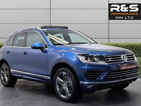 Volkswagen Touareg 3.0 TDI V6 BlueMotion Tech R-Line Tiptronic 4WD Euro 6 (s/s) 5dr