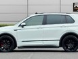 Volkswagen Tiguan 2.0 TDI R-Line DSG 4Motion Euro 6 (s/s) 5dr 8