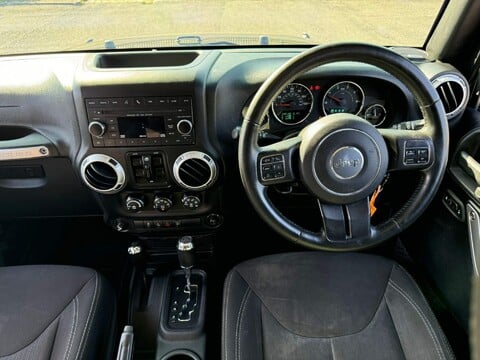 Jeep Wrangler 2.8 CRD Sahara Auto 4WD Euro 5 4dr 18