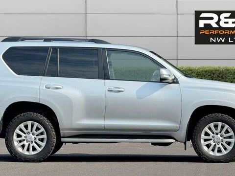 Toyota Land Cruiser 3.0 D-4D Icon Auto 4WD Euro 5 5dr (7 Seats) 7