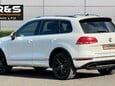 Volkswagen Touareg 3.0 TDI V6 BlueMotion Tech R-Line Tiptronic 4WD Euro 6 (s/s) 5dr 2