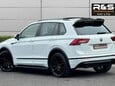 Volkswagen Tiguan 2.0 TDI R-Line DSG 4Motion Euro 6 (s/s) 5dr 2