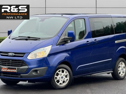 Ford Tourneo Custom 2.2 300 TDCi Limited L1 Euro 5 (s/s) 5dr 3