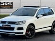 Volkswagen Touareg 3.0 TDI V6 BlueMotion Tech R-Line Tiptronic 4WD Euro 5 (s/s) 5dr 3