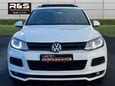 Volkswagen Touareg 3.0 TDI V6 BlueMotion Tech R-Line Tiptronic 4WD Euro 5 (s/s) 5dr 5