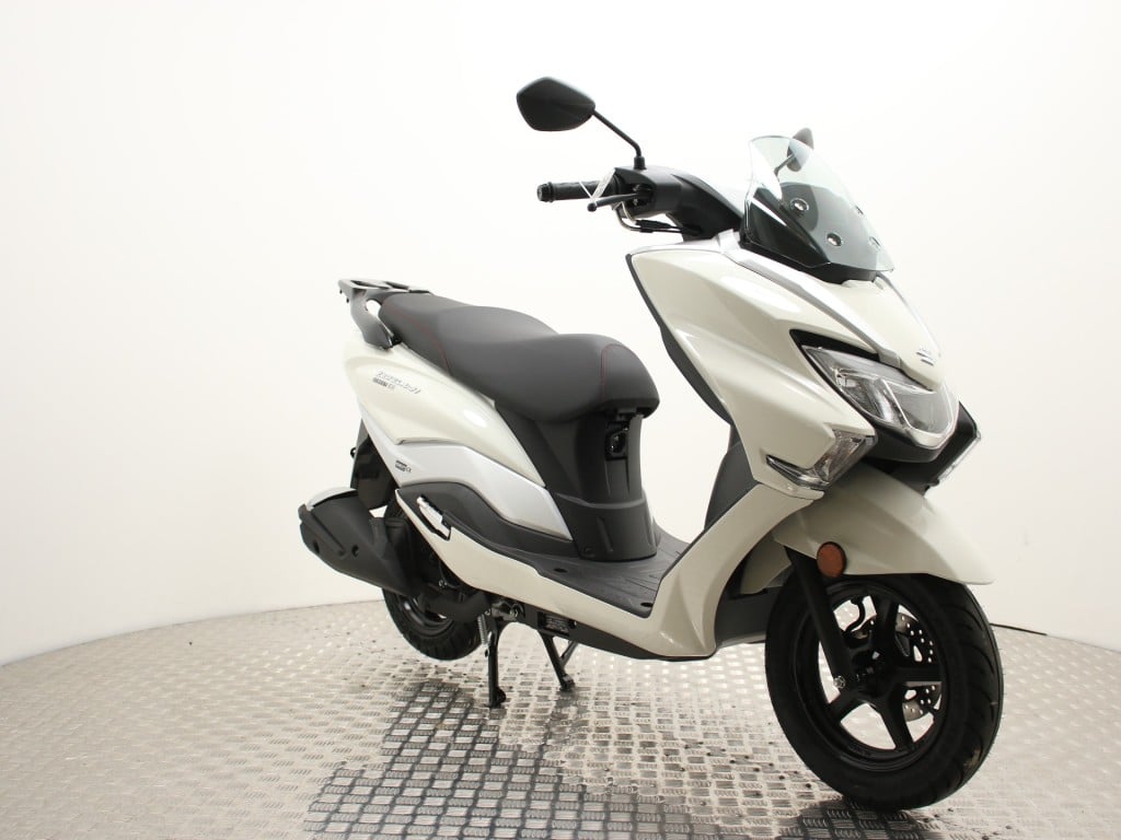 Suzuki Burgman Street 125EX - Motorcycle Finance & UK Delivery