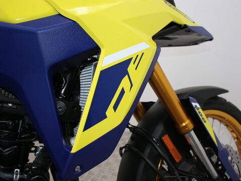 Suzuki V-Strom 800DE DE Euro 5 776cc PRE- REG Bargain 17