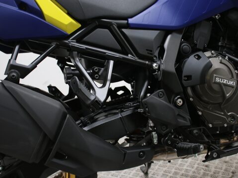 Suzuki V-Strom 800DE DE Euro 5 776cc PRE- REG Bargain 24
