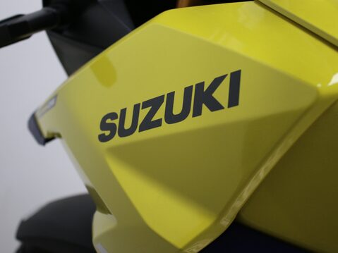 Suzuki V-Strom 800DE DE Euro 5 776cc PRE- REG Bargain 33