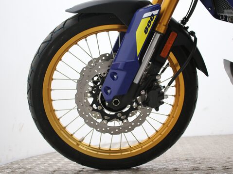 Suzuki V-Strom 800DE DE Euro 5 776cc PRE- REG Bargain 38