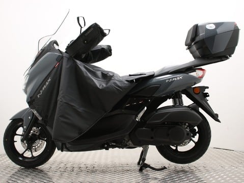 Yamaha Nmax 125 FITTED WITH YAMAHA URBAN PACK - Finance 19