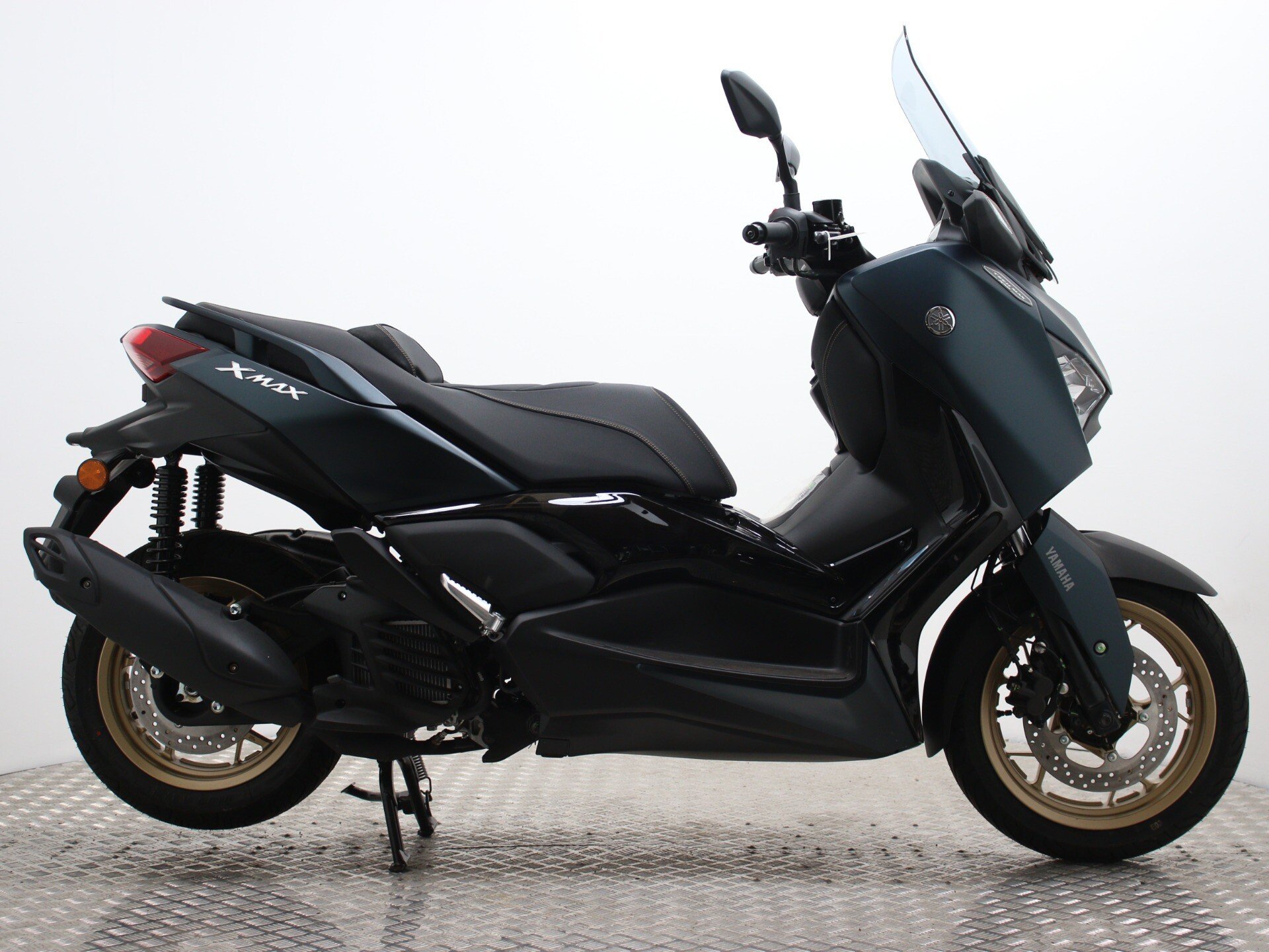 New Yamaha Xmax 125 Bikes for sale in Southwick West Sussex | On the Wheel  Motorcycles