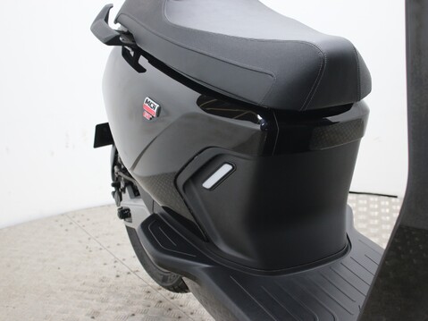 Niu MQI GT Standard Range NIU MQI GT SR STANDARD RANGE 125cc 15