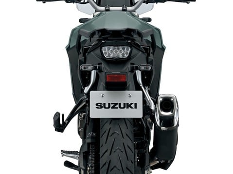 Suzuki V-Strom 800RE SPRING SAVINGS! 8