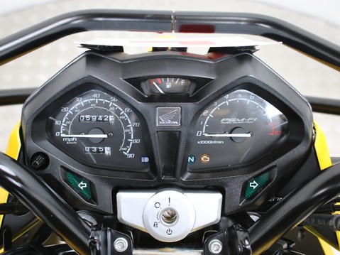 Honda CB125F 7