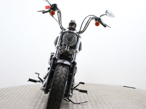 Harley-Davidson Sportster 1200 CUSTOM LTD XL CB 16 10