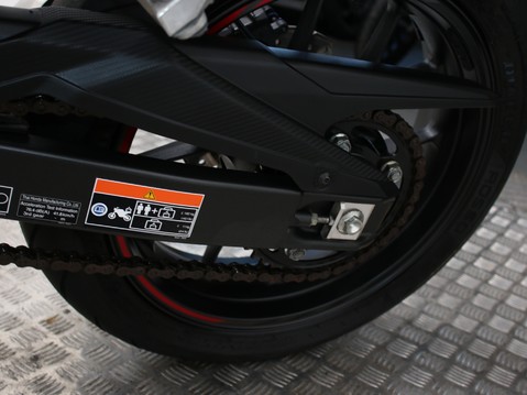 Honda CBR500R 9
